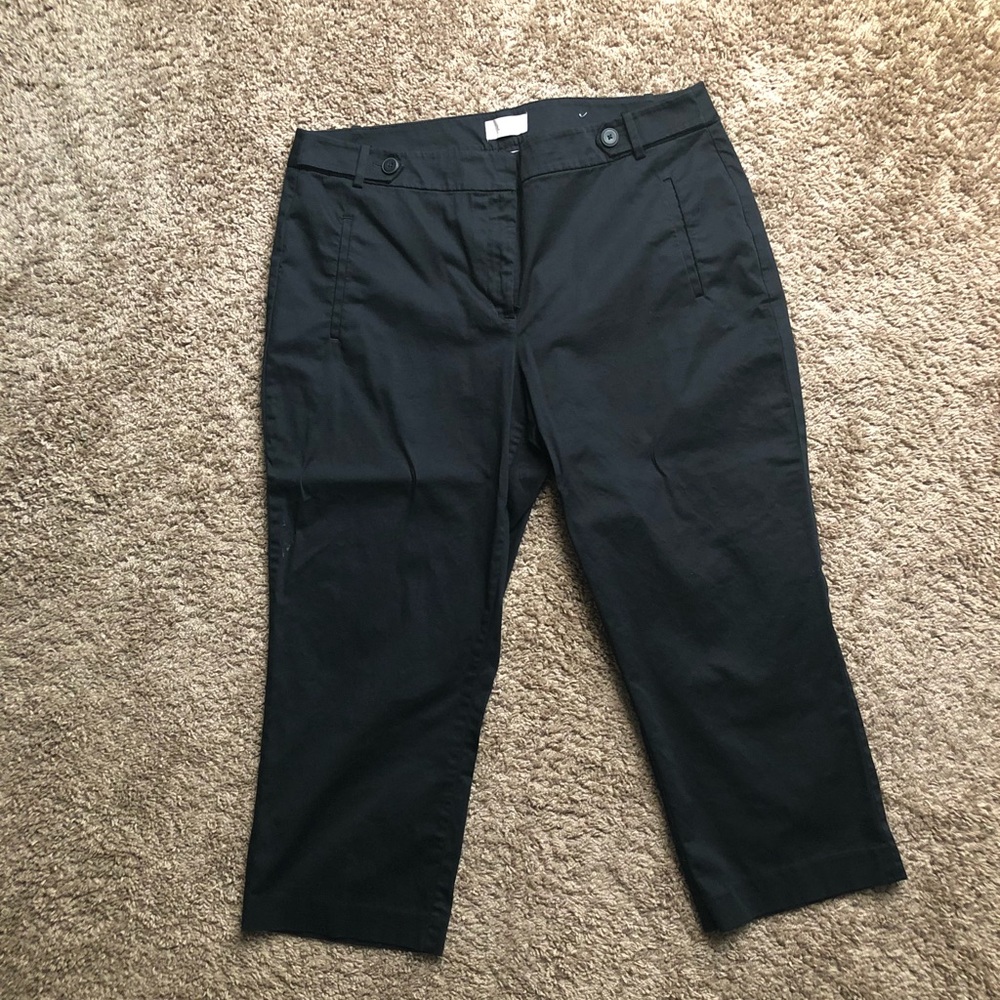 Capri pants